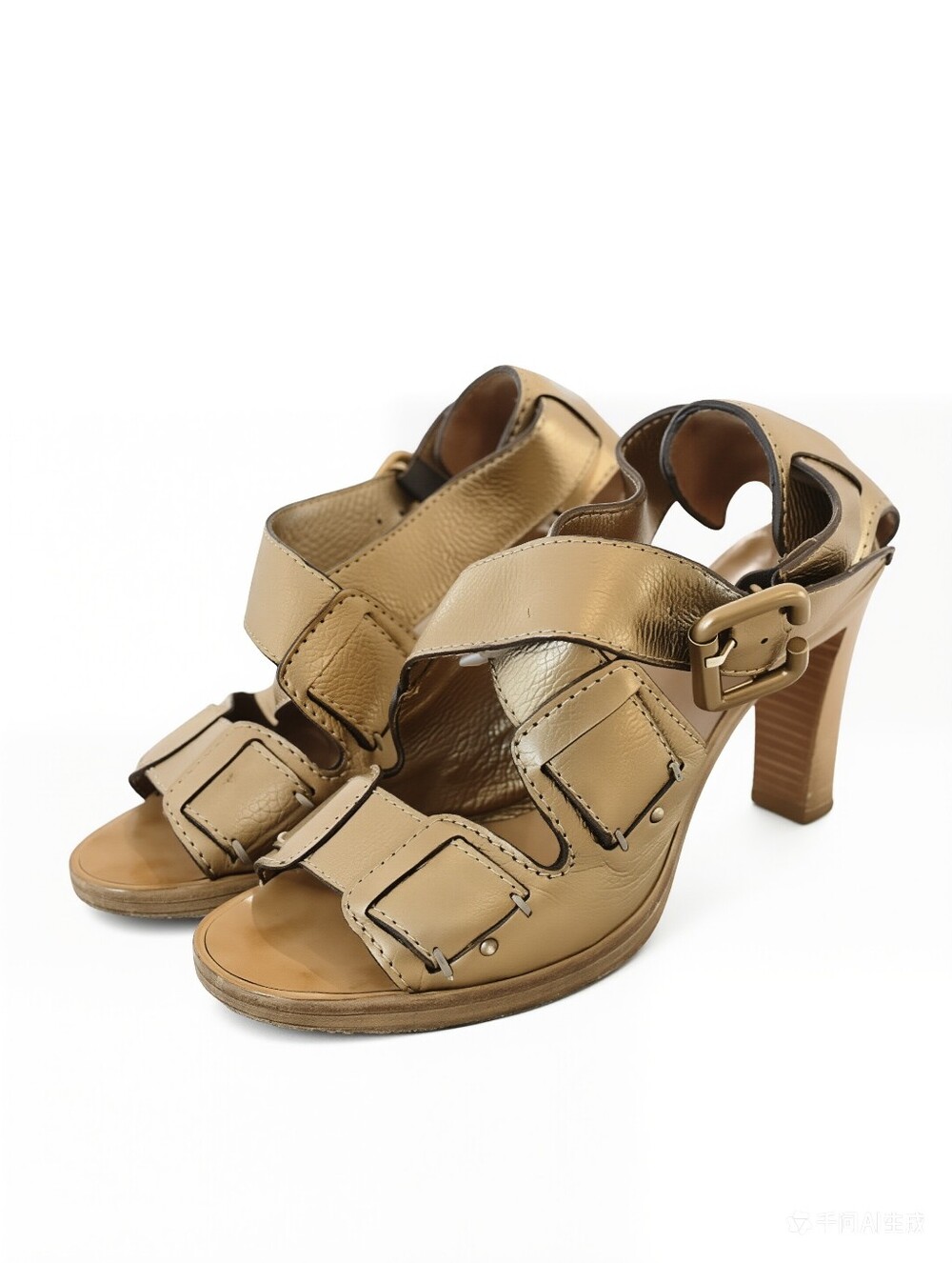 CHLOÉ   Metallic gold Leather Slingback Sandals